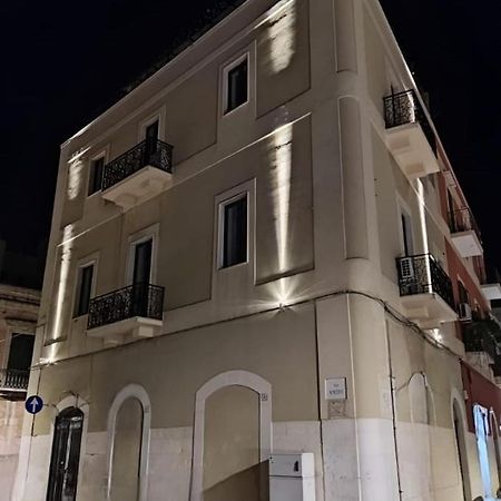 Trani Residence Bagian luar foto
