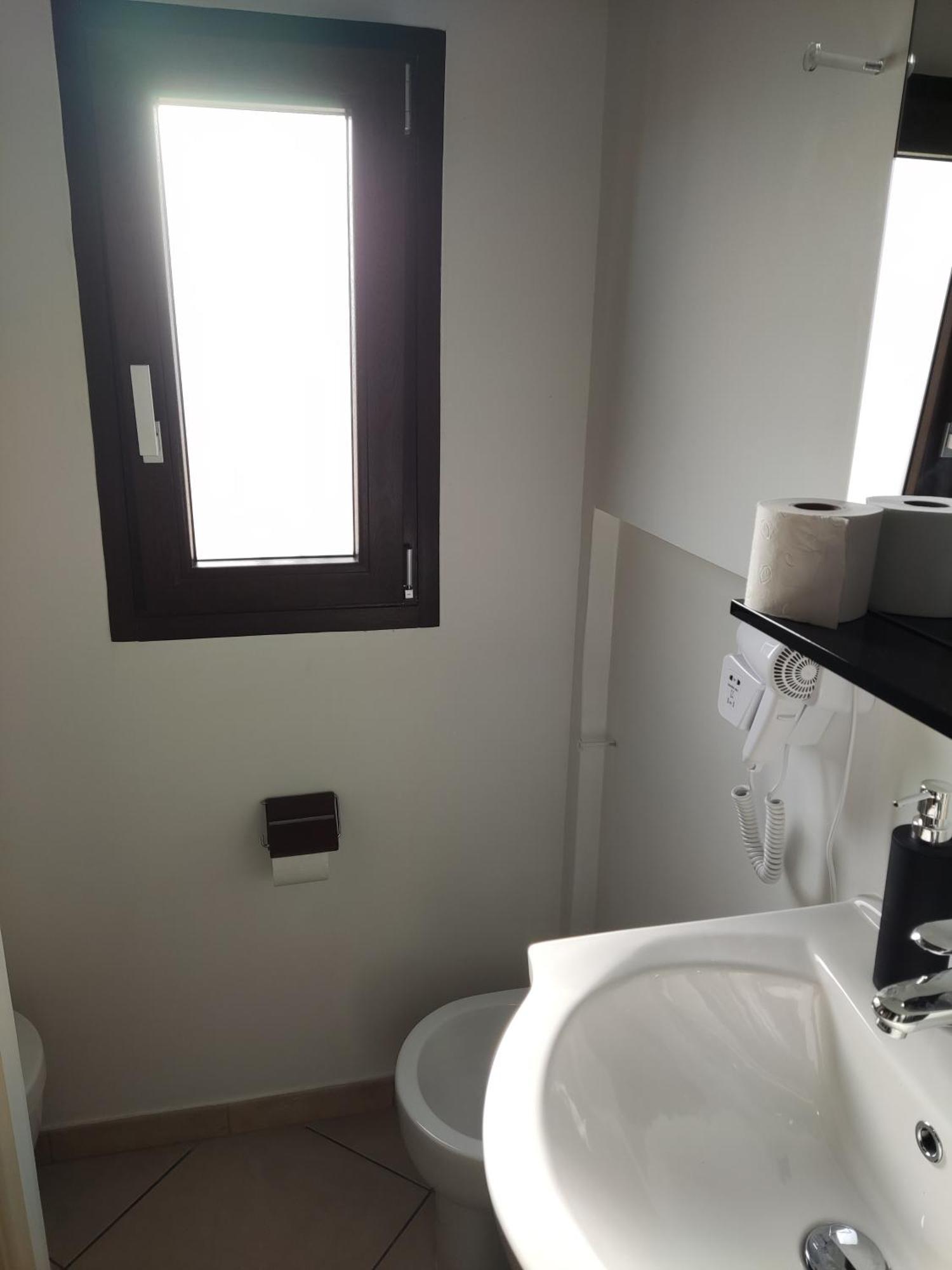 Trani Residence Bagian luar foto