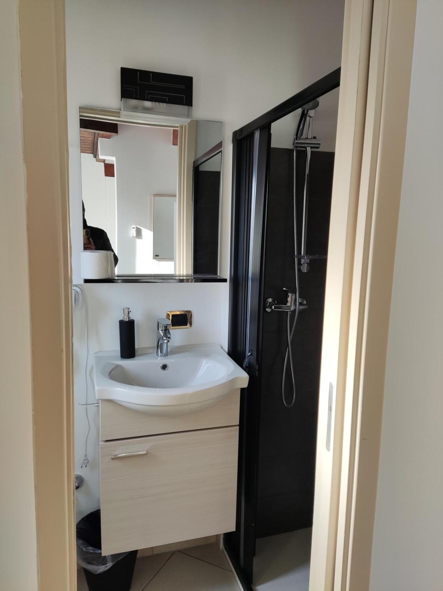 Trani Residence Bagian luar foto