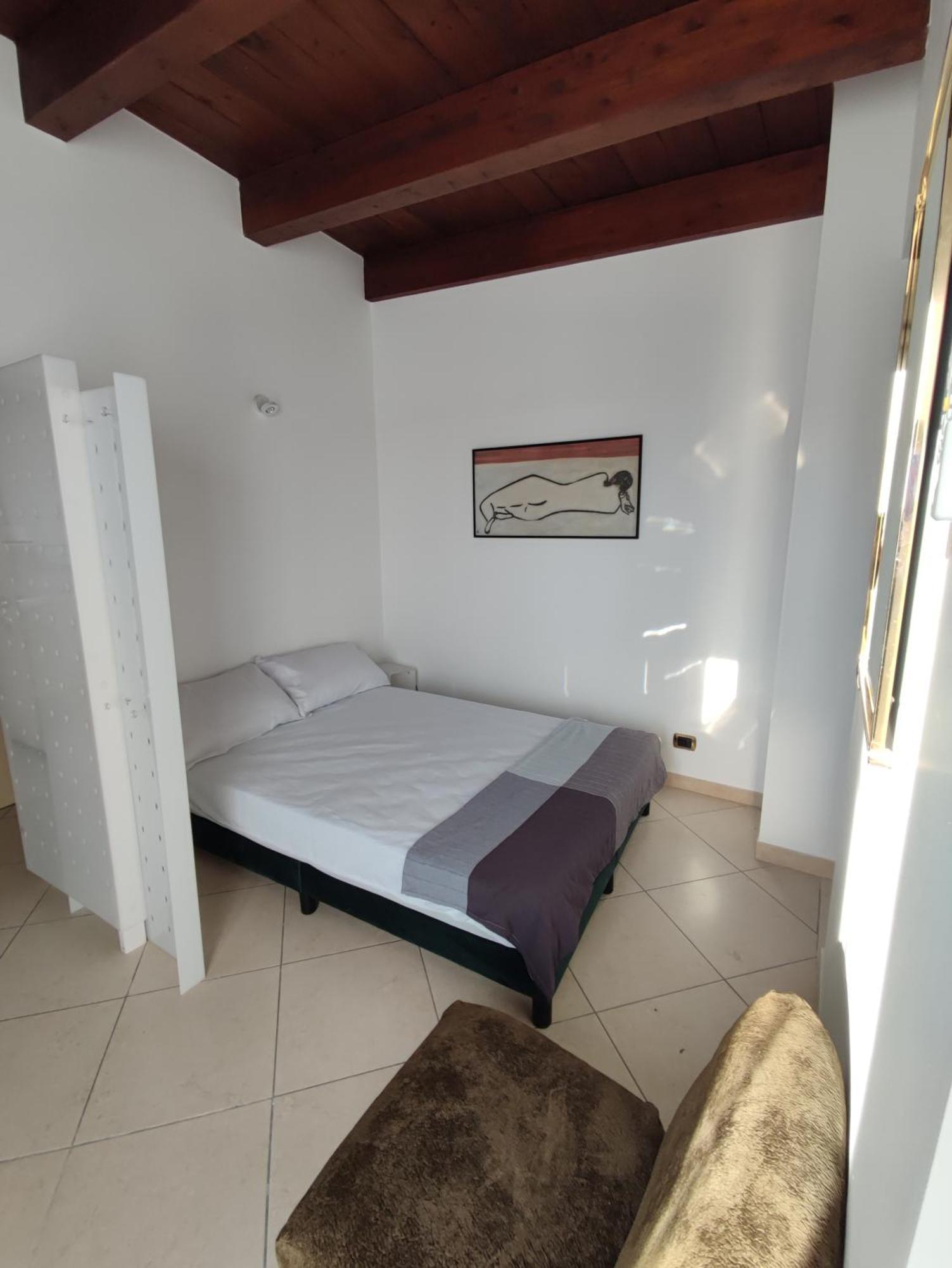 Trani Residence Bagian luar foto
