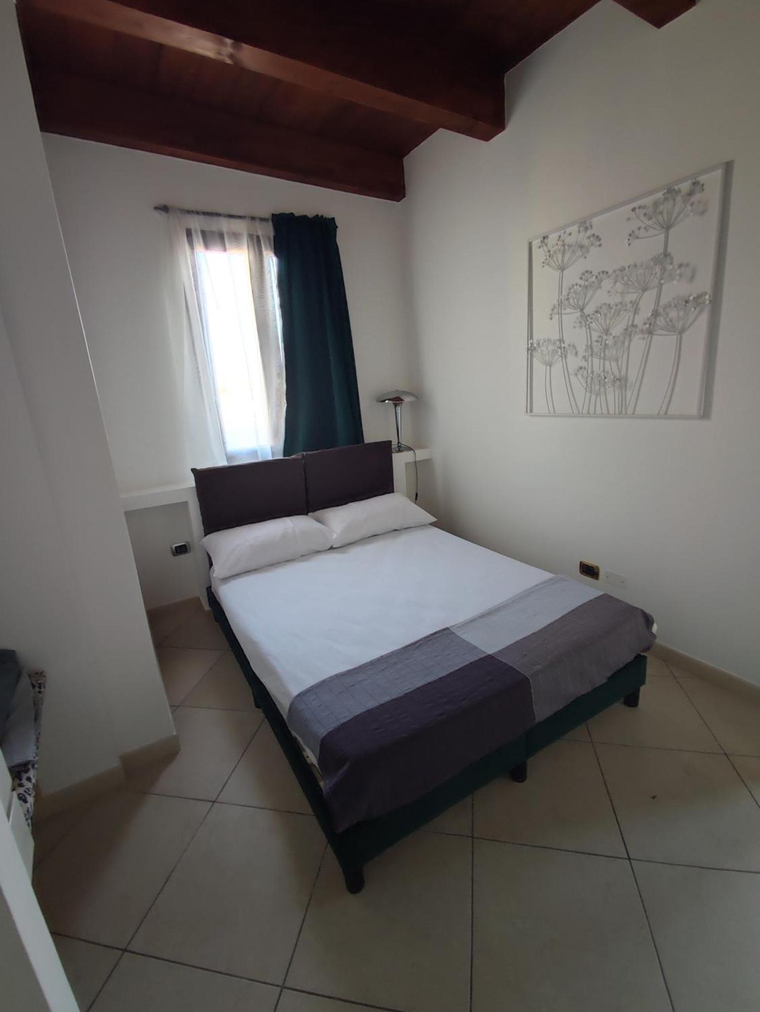 Trani Residence Bagian luar foto